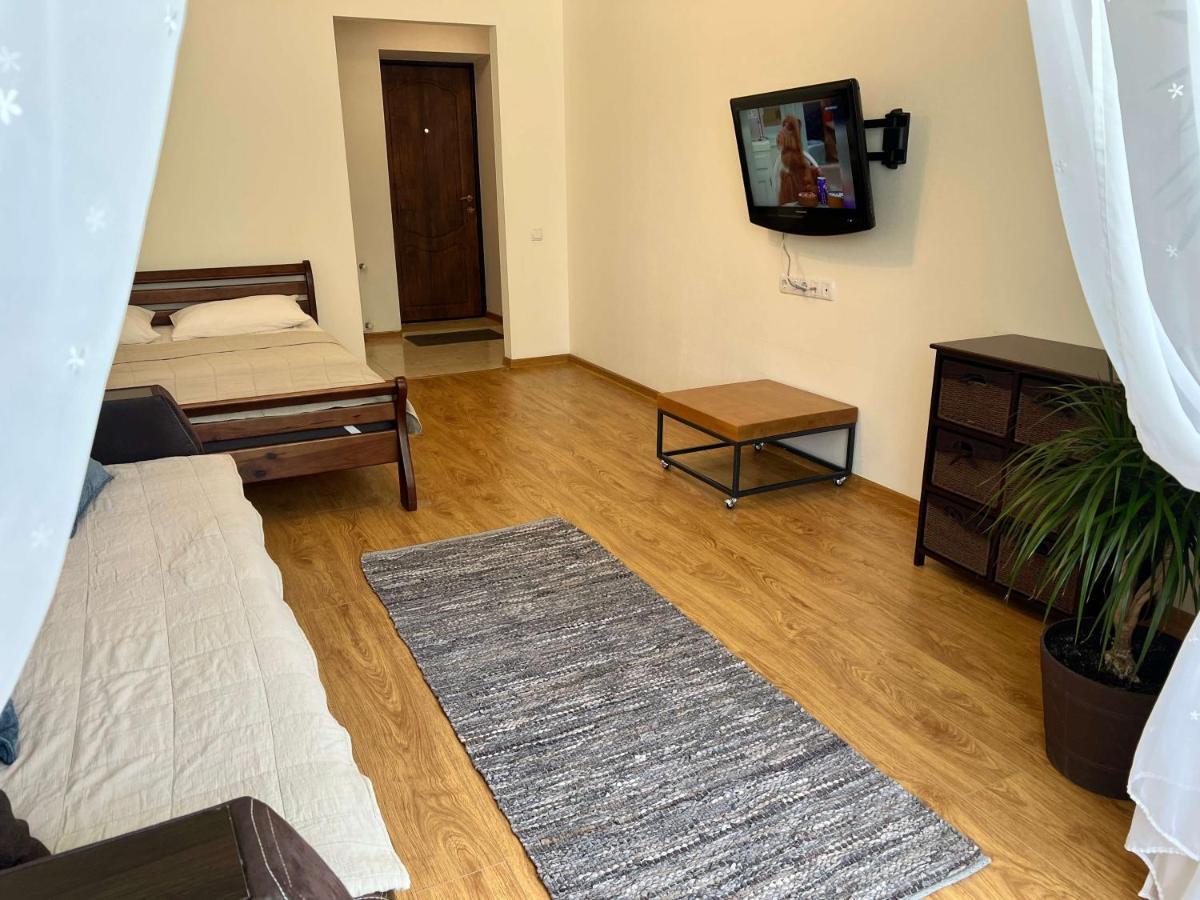 New Apartment "Family Estate" Камианец-Подилский Екстериор снимка